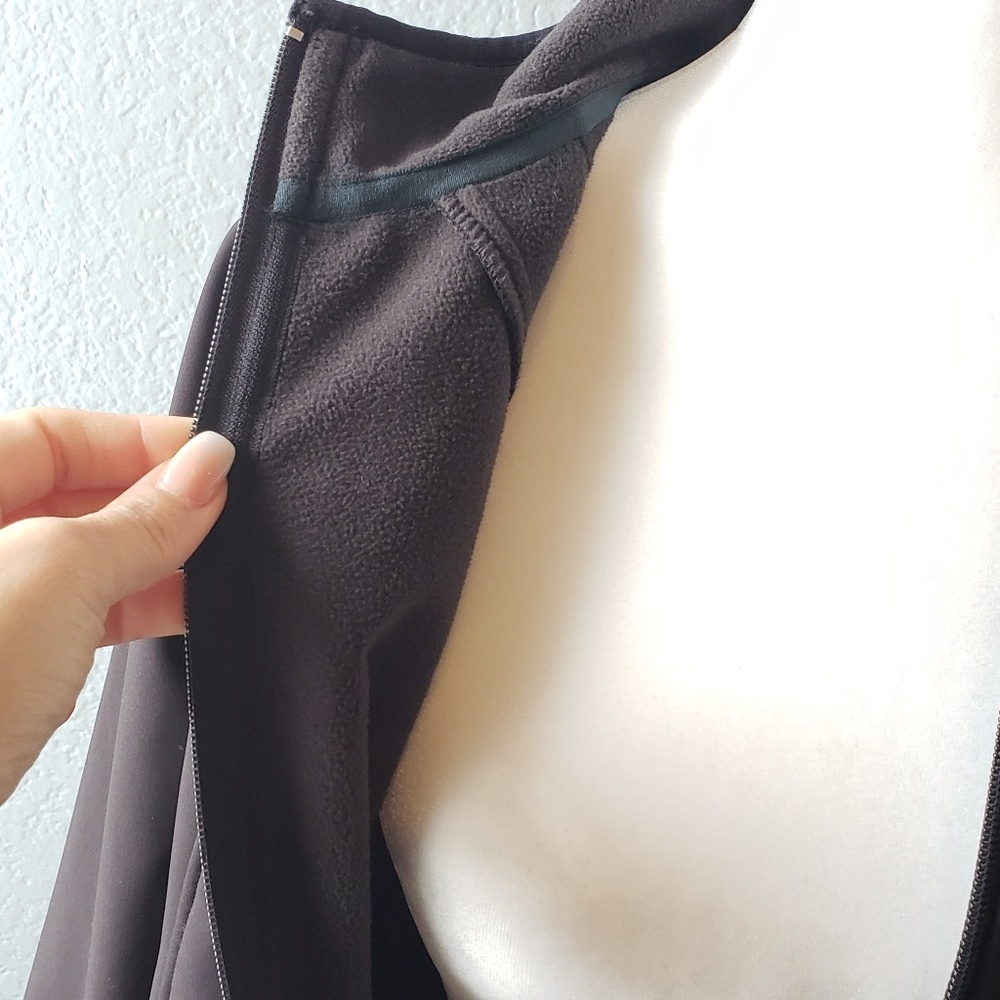 New Balance Jacket - Picture 5 of 7